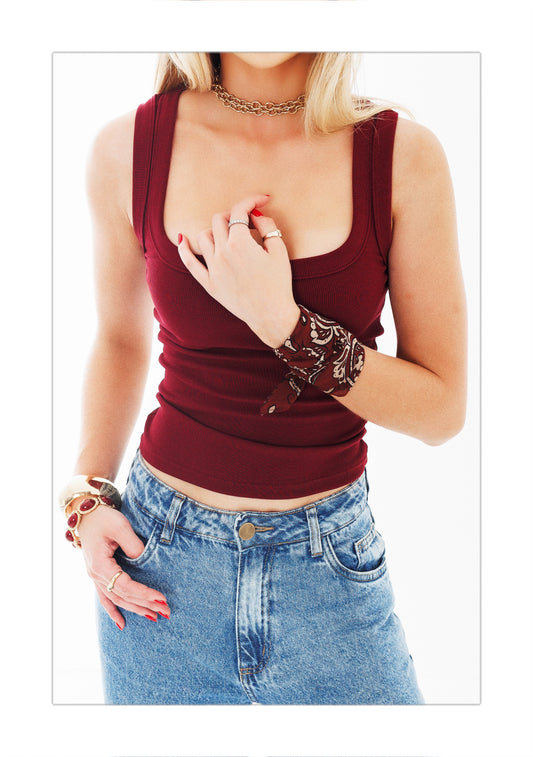 Regata Melina - Bordô